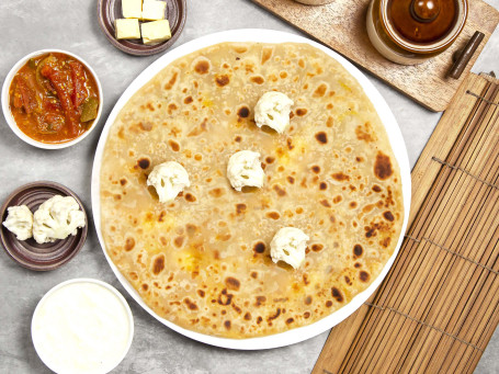 Tawa Gobi Paratha Curd Pickle