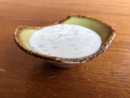 Garlic Yogurt Sauce