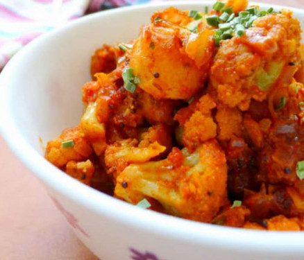 Achari Aloo Gobhi Dum