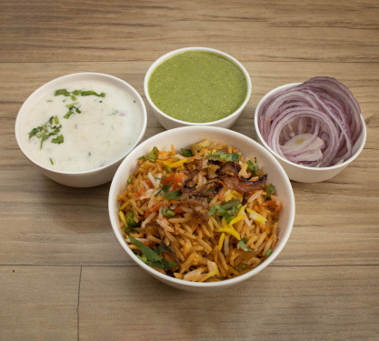 Vegetable Biryani With Plain Raita