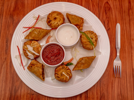 Spring Roll (5Pc) Veg Fried Momos (3Pc)