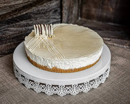 Full French Vanilla Continental Cheesecake