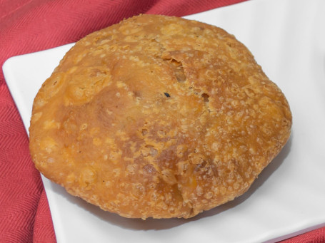 Onion Kachori (2Pc)