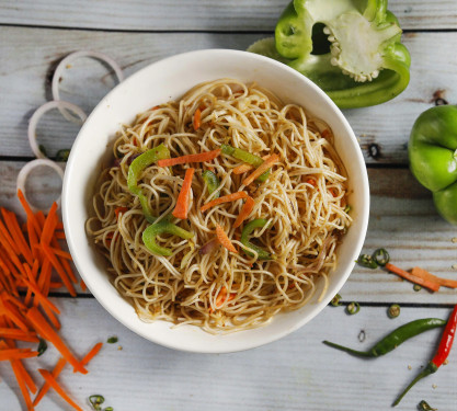 Butter Cheese Chow Mein (Noodles)