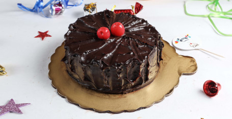 Chocolate Mousse Eggless Cake