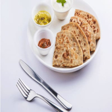 Aloo Paratha With Salad Chutney Butter