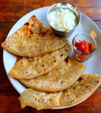 Aloo Paratha 2 Pcs) Served With Pickle)
