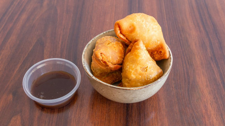 Classic Vegetarian Samosa