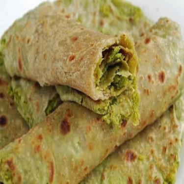 Matar Aloo Ka Paratha