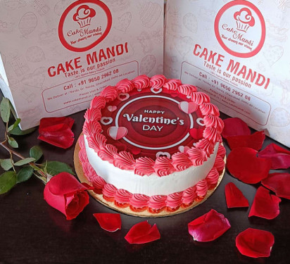 Happy Valentines Day Cake.