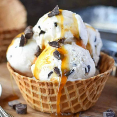 Caramel Chocochip Sundae