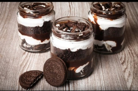 Eggless Oreo Jar