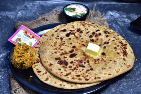 2 Gobhi Parantha With Dahi And Pickle
