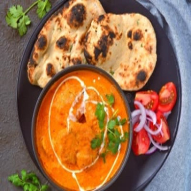 Butter Chicken With 2 Laccha Paratha/Butter Naan Cold Drink