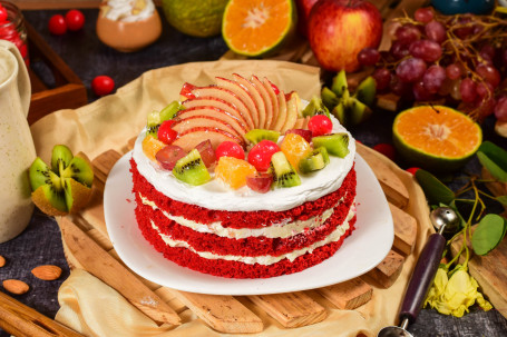 Open Red Velvet Fruit Cake