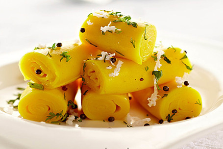 Khandvi Dhokla (500Gms)