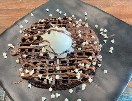 Nutella Brownie Waffle With Icecream