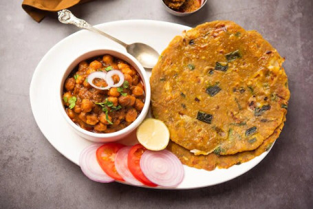 Onion Paratha Chole