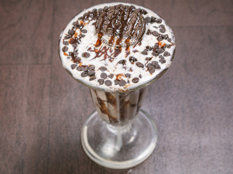 Drunk Oreo Milkshake