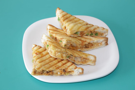 Chicken Mayo Mozzarella Grilled Sandwich