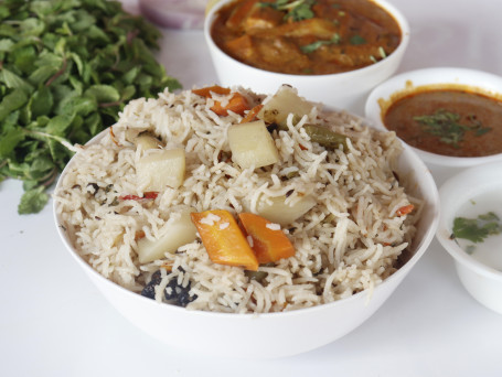 Special Veg Biryani Pure Veg)