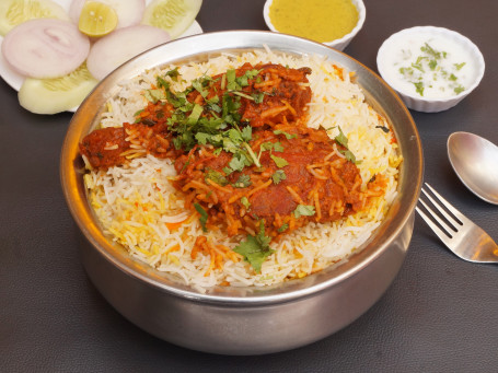 Roasted Chicken Biryani 1000 Ml