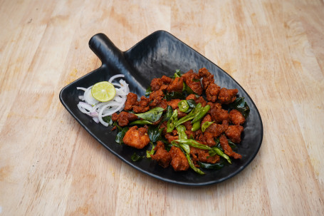 Chicken Pakoda Boneless (200Gms)