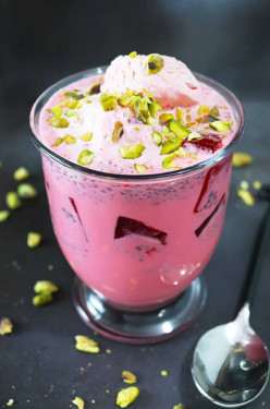 Rosey Almond Milkshake