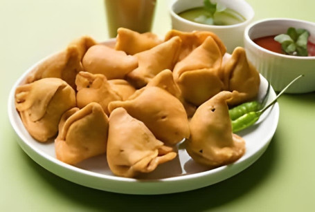 Punjabi Paneer Samosa (2 Pcs.