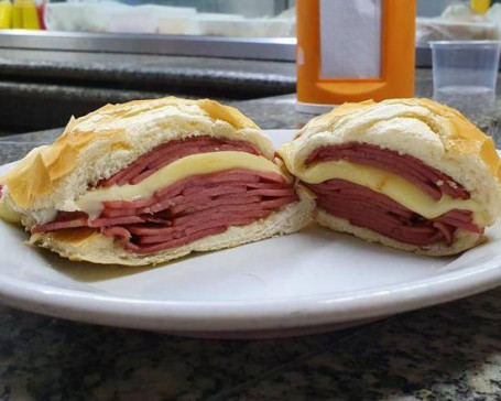 Sandwich Bologne