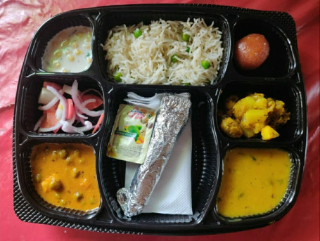 Amritsari Dal Thali