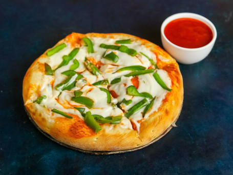 7 Capsicum Pizza [Served With Sauce And Seasoning]