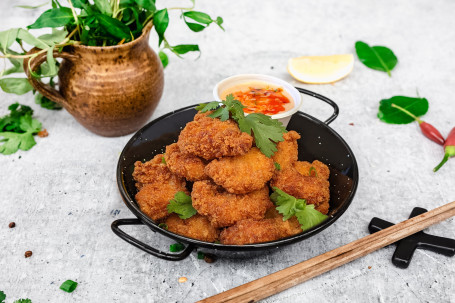 Korean Chicken Bites With Sriracha Mayonnaise