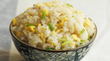 Egg Fried White Rice Jī Dàn Qīng Cōng Chǎo Fàn）