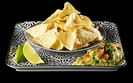 Tortillas Chips De Ma Iuml;S Sauce Guacamole