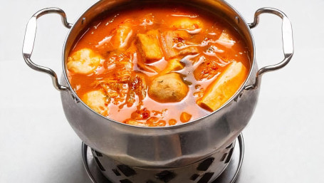 Kimchi Seafood Pork Hot Pot Shén Jǐn Pào Cài Guō