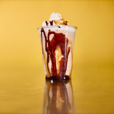 Chocolate Caramel Swirl Milkshake