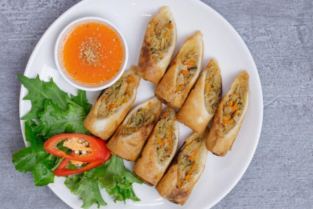 Deep Fried Vegetable Spring Roll