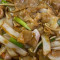 33. Shrimp Chow Mein Xiā Chǎo Miàn