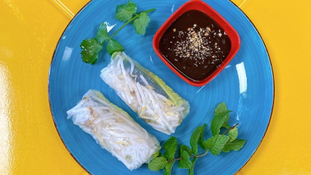 Fresh Tofu Rolls With Peanut Sauce