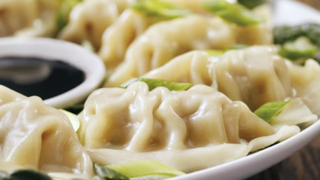 Vegetarian Dumplings (5 Pcs).