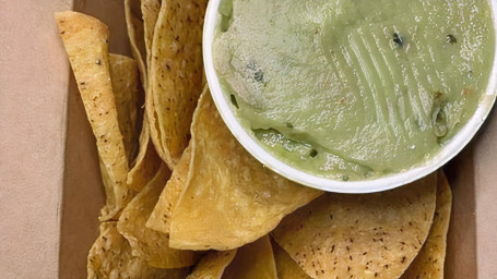 .Chips W/ Guac (M).