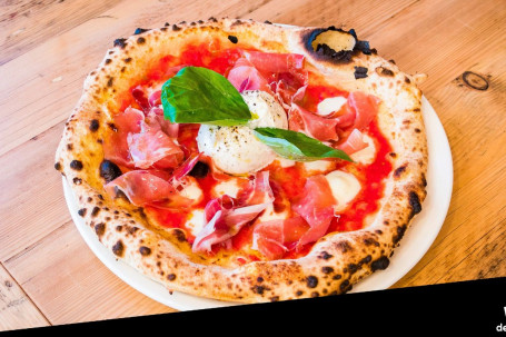 Burrata Parma Ham Pizza