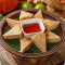 Tài Guó Yuè Liàng Xiā Bǐng Deep-Fried Shrimp Cake With Plum Sauce