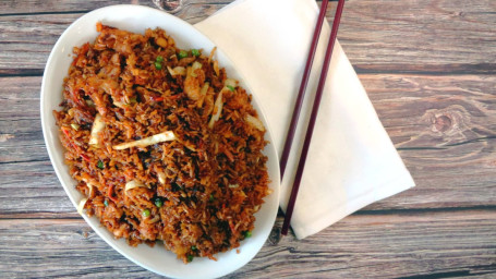 193. Manchurian Chicken Fried Rice mǎn zhōu jī sī chǎo fàn