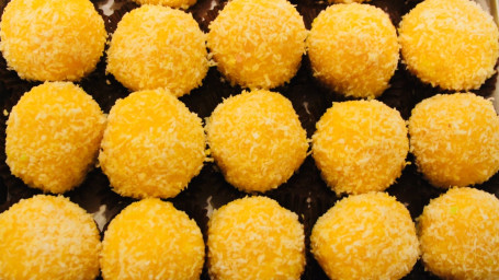 Mango Coconut Ladoo (1 Lb)