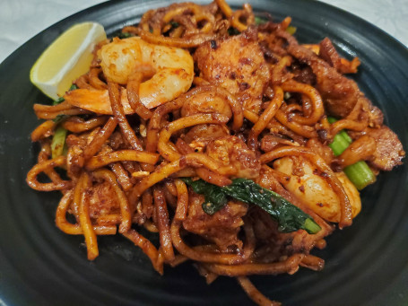 Mee Goreng With Prawns