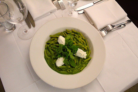 Pennetteal Pesto E Mascarpone