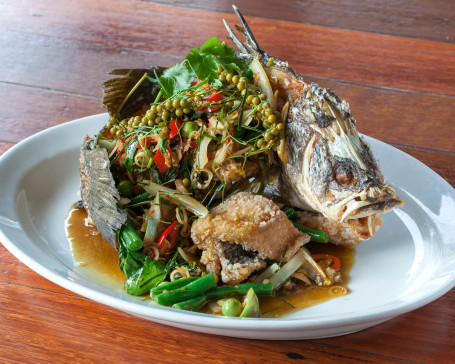 Whole Barramundi With Spicy Pad Cha