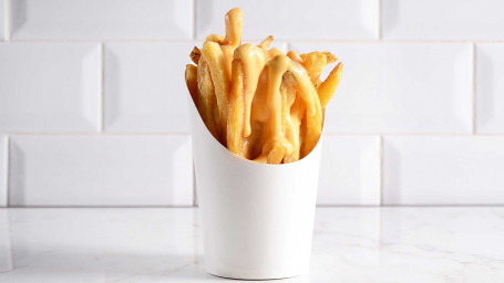 Frites fraiches et fromage fondu (Cheddar, Raclette oignons frits)